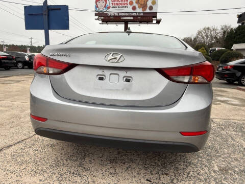 2016 Hyundai Elantra SE