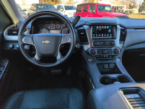 2016 Chevrolet Suburban LT