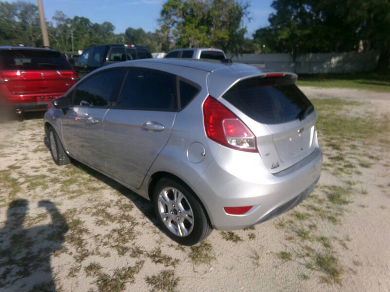 2016 Ford Fiesta SE