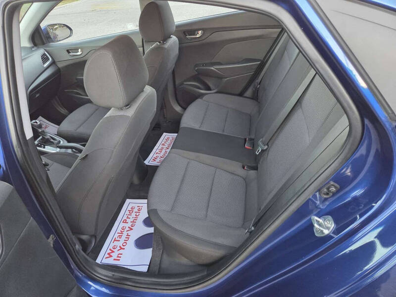 2020 Hyundai Accent SE