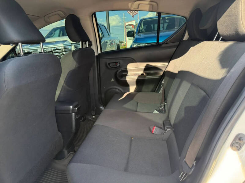 2017 Toyota Prius c