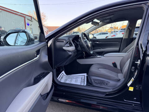 2019 Toyota Camry LE