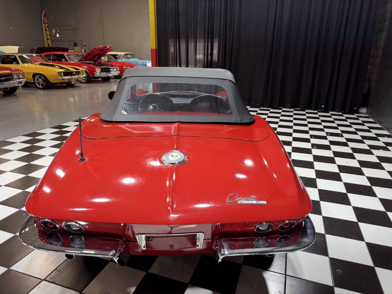 1964 Chevrolet Corvette 16