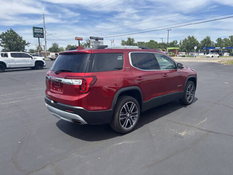 2023 GMC Acadia SLT