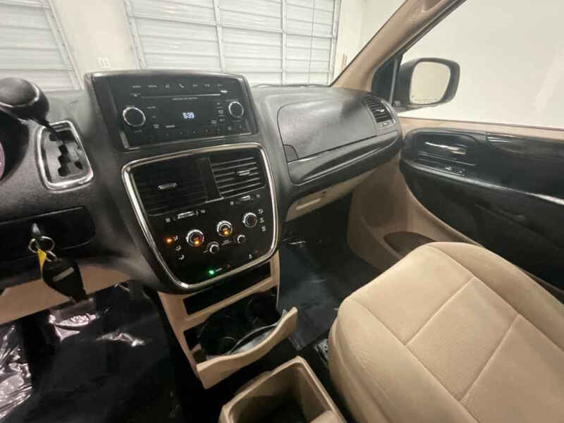 2014 Dodge Grand Caravan SE