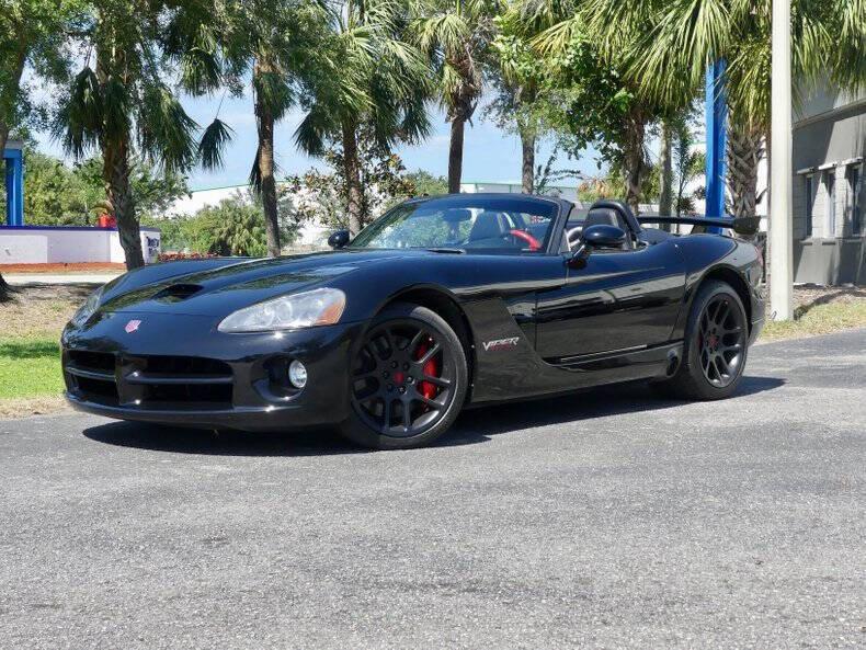 2004 Dodge Viper SRT-10