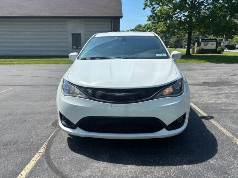 2018 Chrysler Pacifica Touring Plus