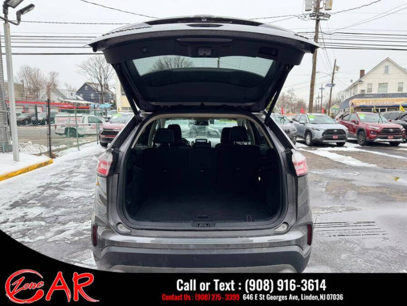 2022 Ford Edge Titanium