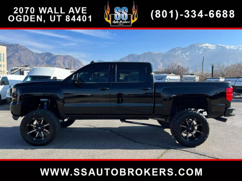 2017 Chevrolet Silverado 1500 for sale at S S Auto Brokers in Ogden UT