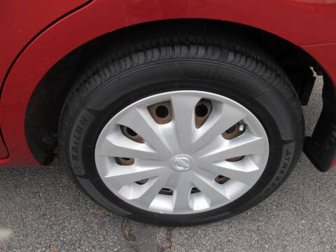 2012 Nissan Versa 1.6 SV