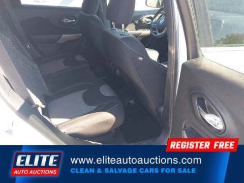 2018 Jeep Cherokee Latitude