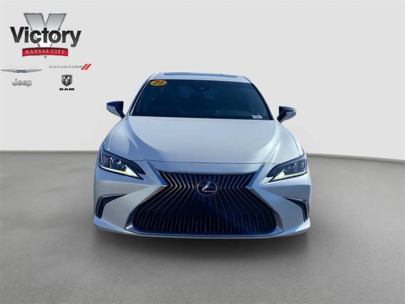 2021 Lexus ES 250