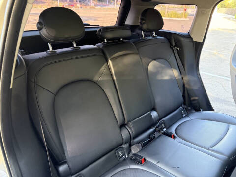 2017 MINI Countryman Cooper