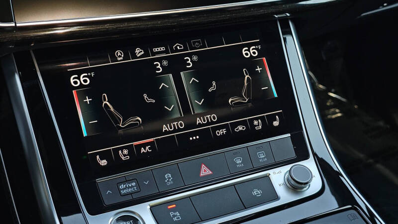 2021 Audi Q7 quattro Premium Plus 55 TFSI