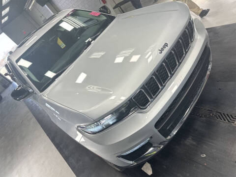 2023 Jeep Grand Cherokee L for sale at ROYAL 1 AUTO FINANCE LLC in Toledo OH