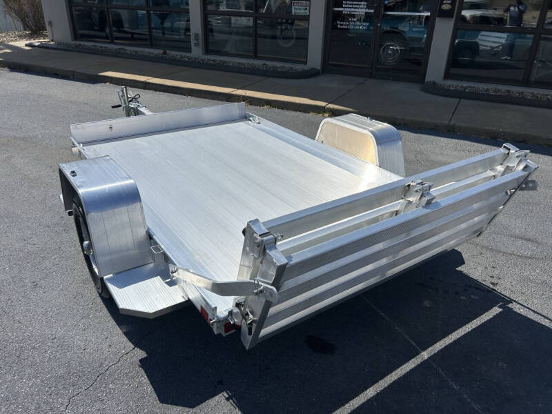 2027 Aluma 8’ Trailer