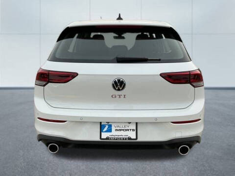 2025 Volkswagen Golf GTI Autobahn