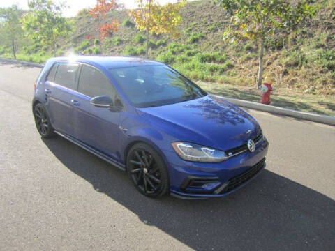 2018 Volkswagen Golf R 4Motion