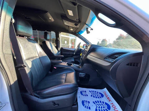 2017 Dodge Grand Caravan GT