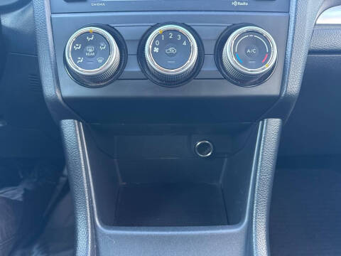 2015 Subaru Impreza 2.0i