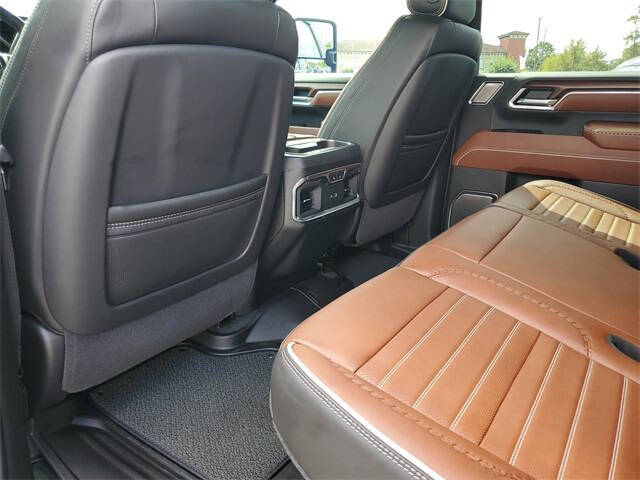 2025 GMC Sierra 3500HD