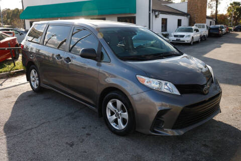 2019 Toyota Sienna L 7-Passenger