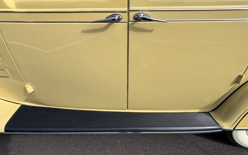 1934 Chrysler Airflow