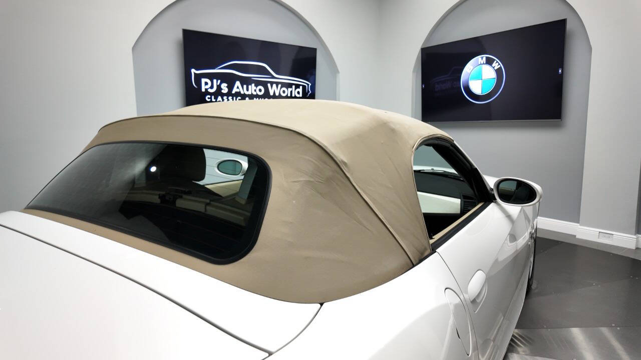 2005 BMW Z4 51