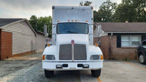 2006 Kenworth T300