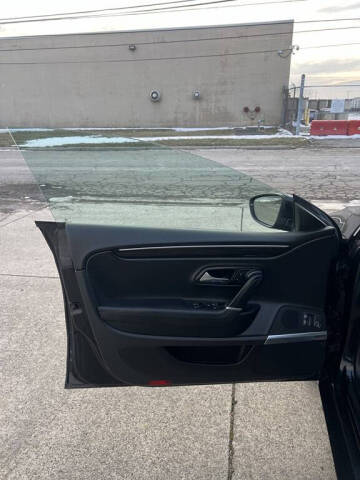 2013 Volkswagen CC VR6 4Motion Executive