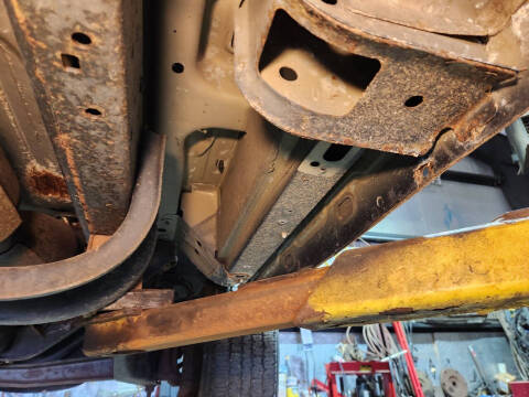 2005 Ford E-Series E-250