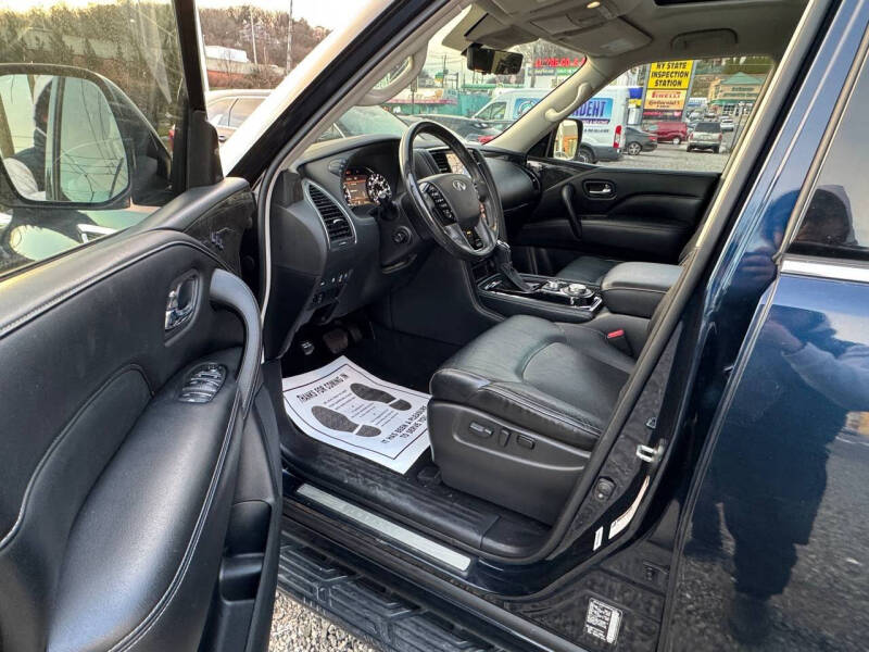 2021 Infiniti QX80 Luxe