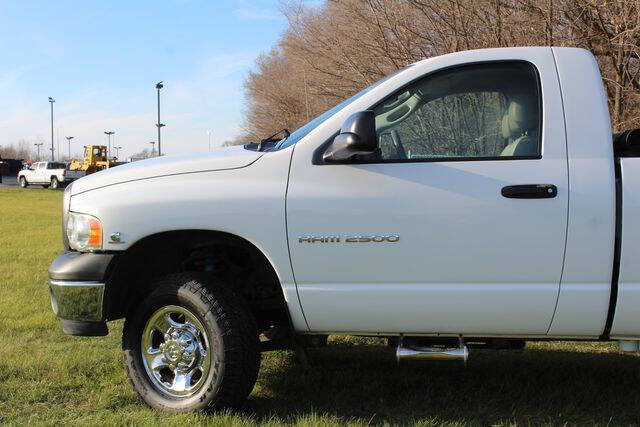 2004 Dodge Ram 2500 null photo 3