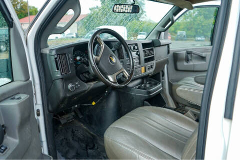 2019 Chevrolet Express 2500