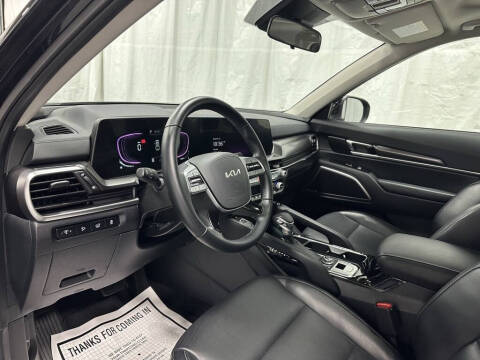 2025 Kia Telluride S