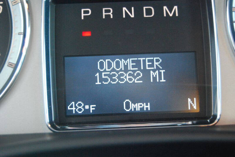 2011 Cadillac Escalade EXT Premium