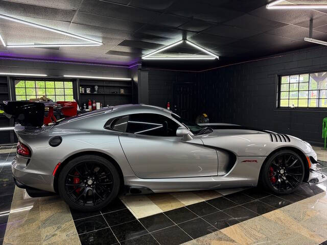 2016 Dodge Viper ACR