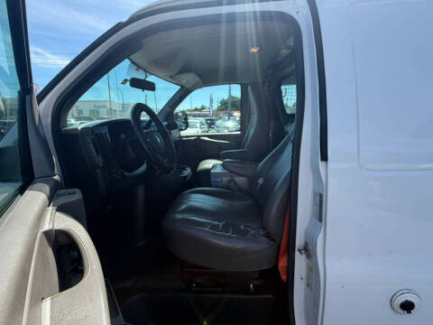 2015 Chevrolet Express 2500