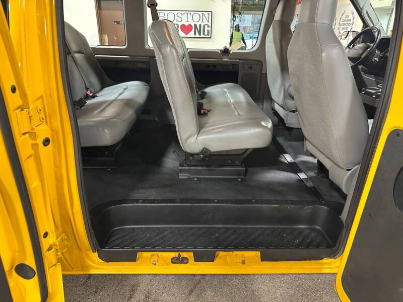 2011 Ford E-Series