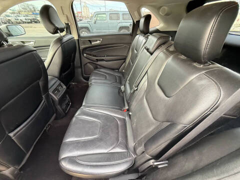 2019 Ford Edge Titanium