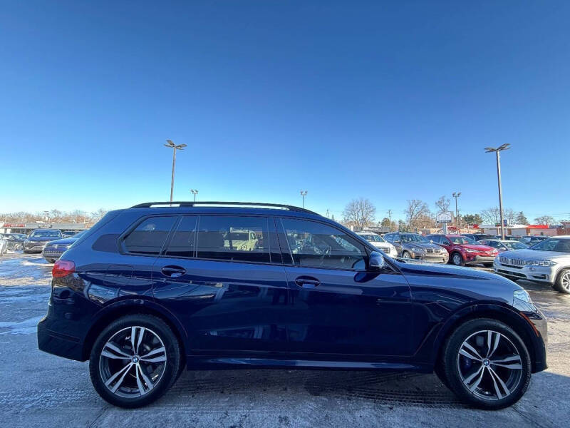 2022 BMW X7 xDrive40i