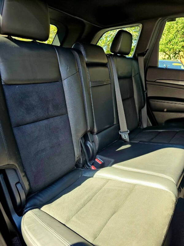 2020 Jeep Grand Cherokee Laredo E