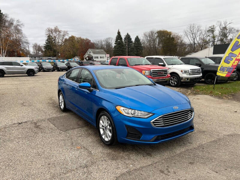 2020 Ford Fusion SE