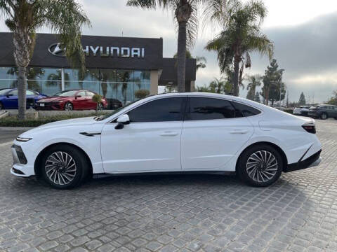 2025 Hyundai Sonata Hybrid Limited