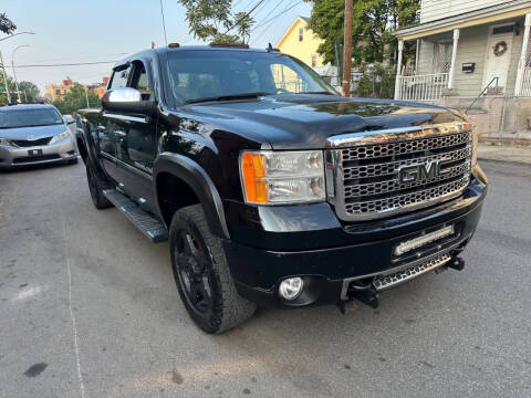 2012 GMC Sierra 2500HD Denali