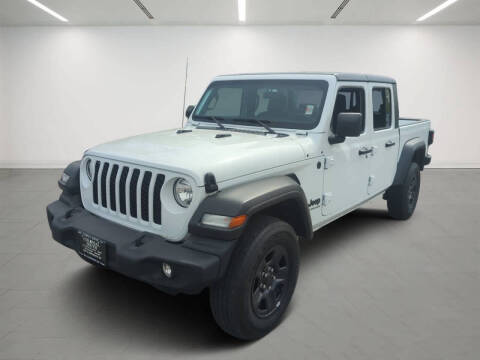 2022 Jeep Gladiator Sport