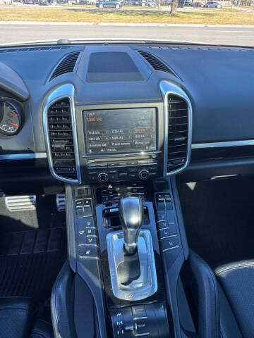 2012 Porsche Cayenne S