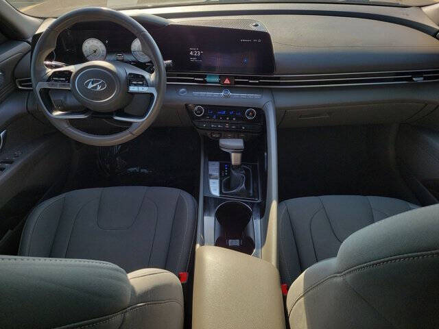 2023 Hyundai Elantra