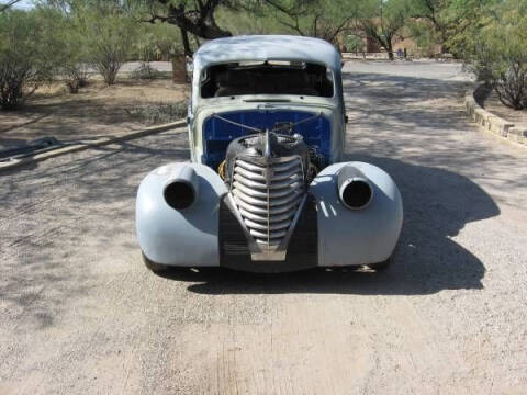 1938 Oldsmobile Humpback