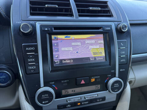 2013 Toyota Camry Hybrid XLE